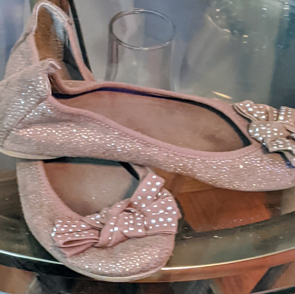 🥳🐞Ladies/Girls dress shoes 5 for $25